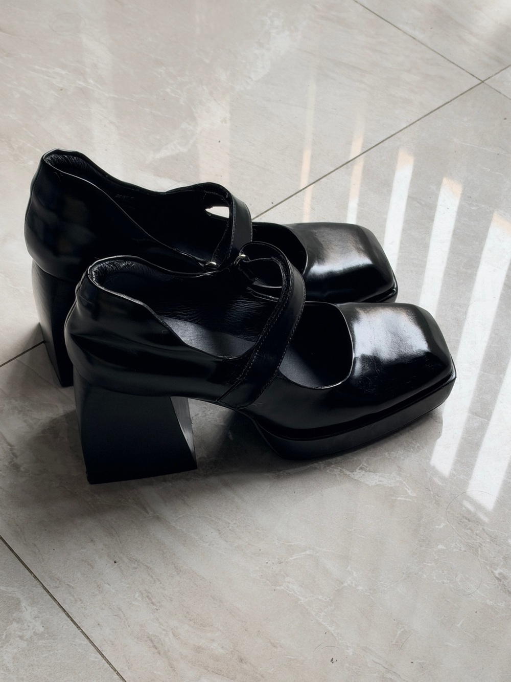 Jeffrey Campbell Black Patent Platform Block Heel Mary Janes